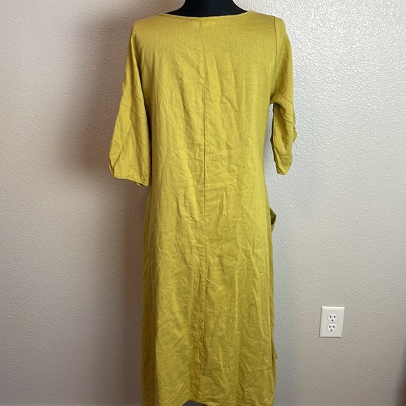 Flamingo Urban Boho dress, Wm’s Sz medium, mustard color - Picture 6 of 9